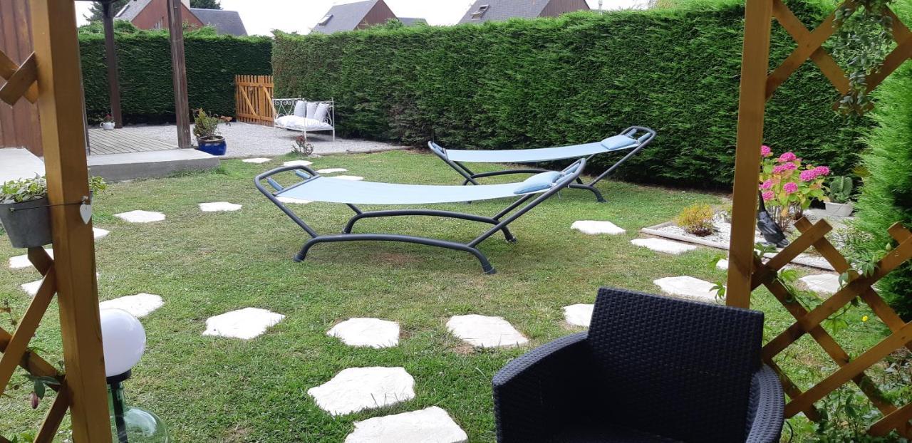 Le Chalet Fleuri * Colleville-Montgomery